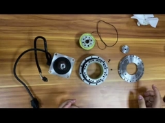 緊張波減速器のハーモニックギアを設置する